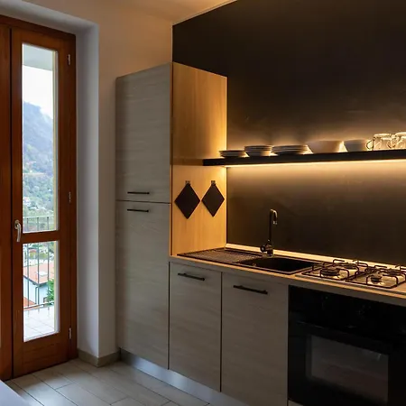 Vista Dolce Isola _ Lakeview Pool, Terrace & Garden Holiday home *